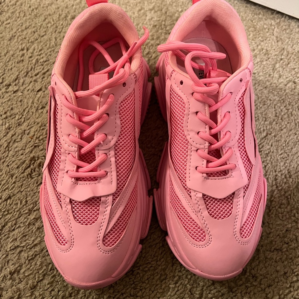 Steve Madden Pink Chunky Athletic Sneakers